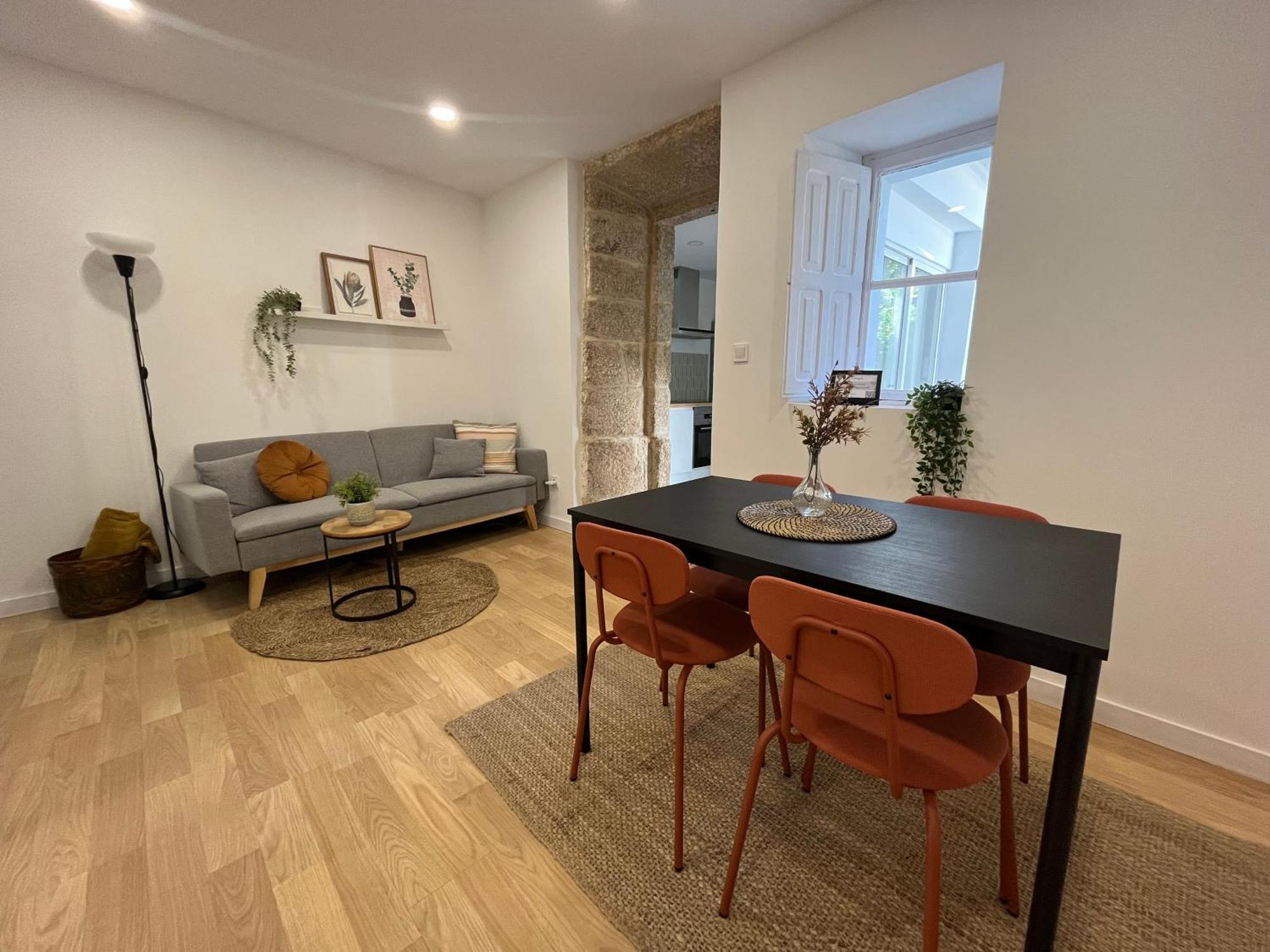 Fogar Maio - Apartamento En Casco Historico Ourense Dış mekan fotoğraf